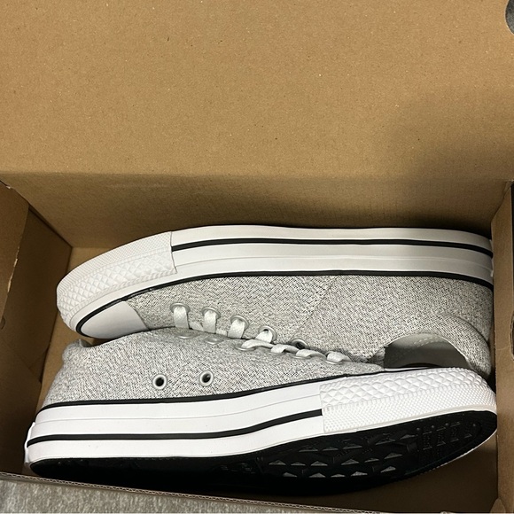 Converse CTAS Madison Canvas Shoe Women’s Size 6.5 Peppered White - Picture 2 of 5